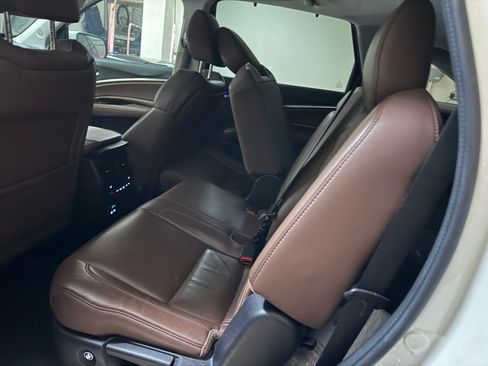 Used 2017 Acura MDX FWD w/ Tech & Entertainment image 11