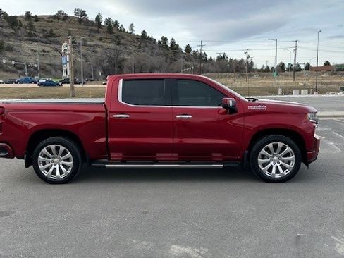 Used 2021 Chevrolet Silverado 1500 High Country w/ Technology Package image 13