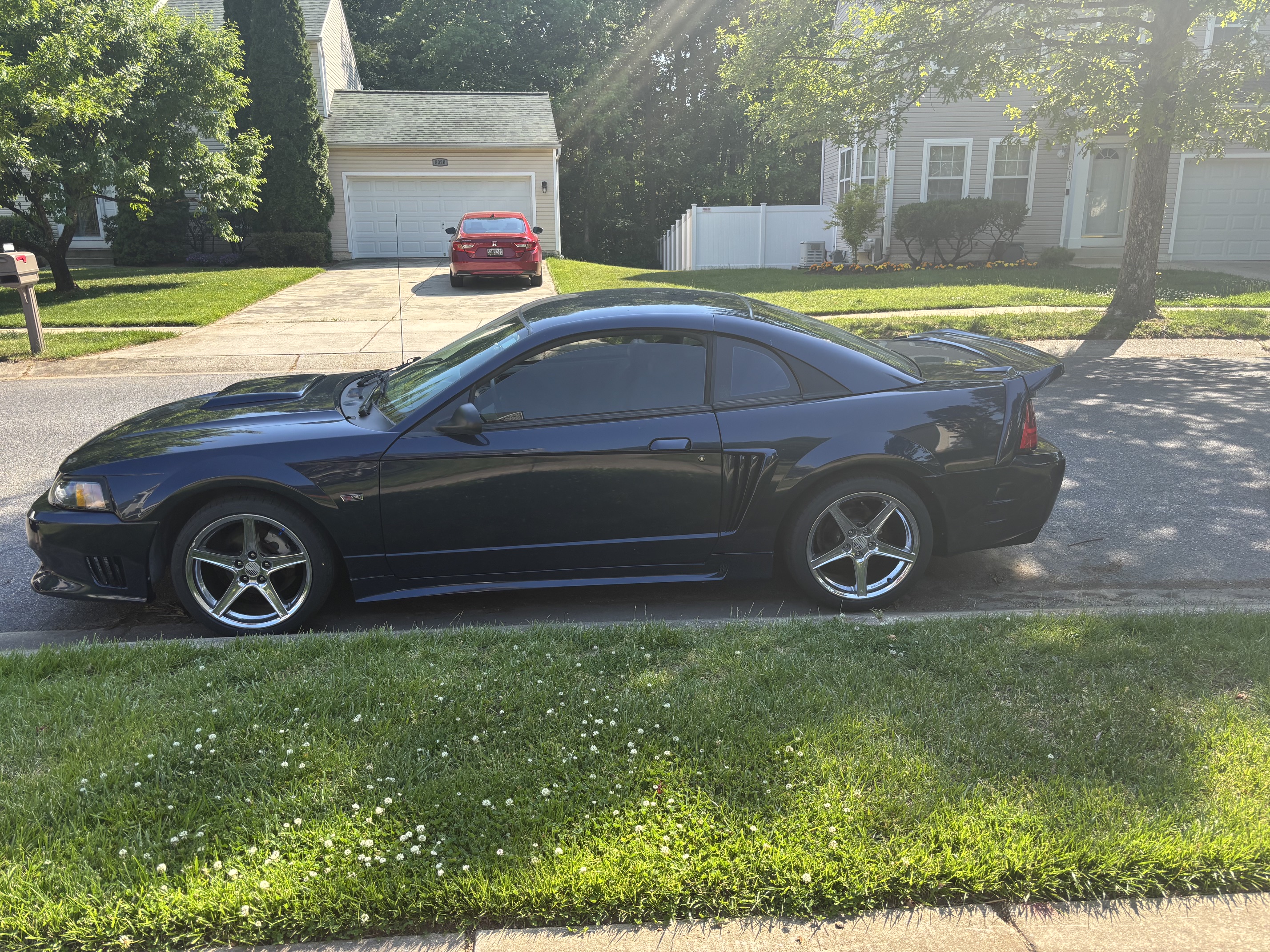 Used 2002 Ford Mustang GT Premium RWD image 1