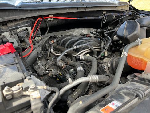 Used 2018 Ford F150 Platinum w/ Equipment Group 701A Luxury image 28