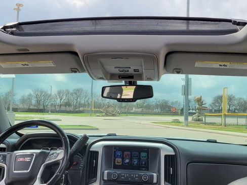 Used 2018 GMC Sierra 1500 SLT w/ Texas SLT Premium Package image 9