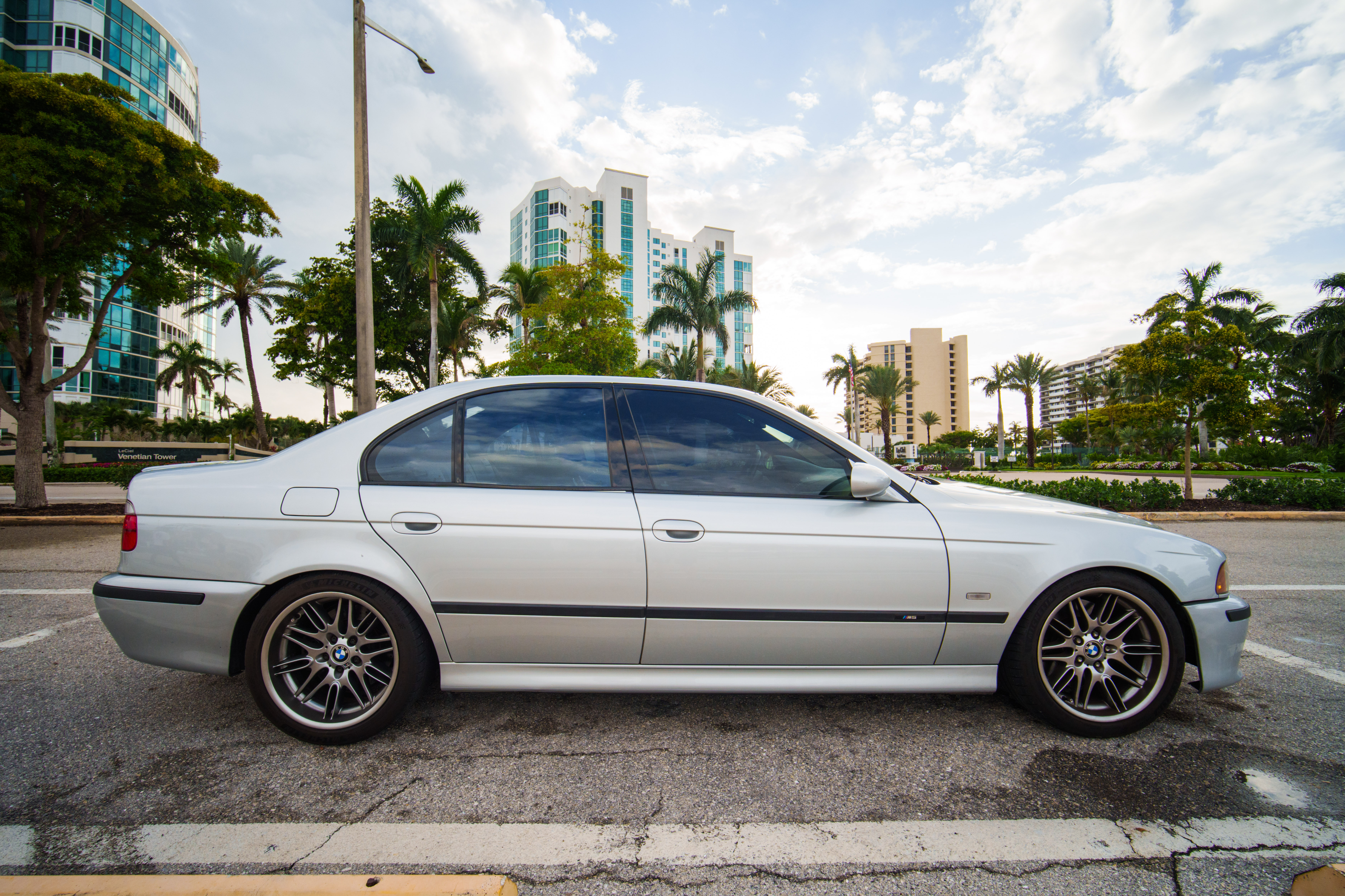 Used 2000 BMW M5 RWD image 17