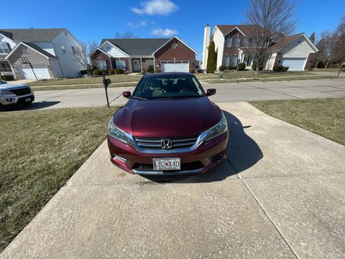Used 2015 Honda Accord LX image 2