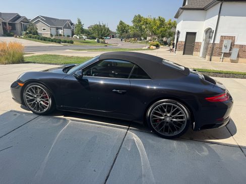 Used 2017 Porsche 911 Carrera S RWD image 8