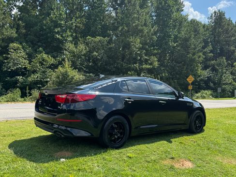 Used 2015 Kia Optima LX FWD image 5