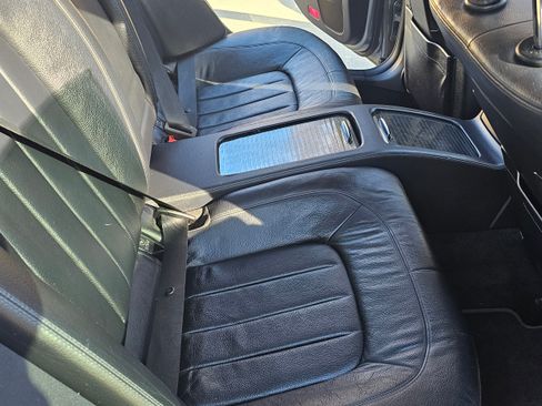 Used 2012 Mercedes-Benz CLS 550 image 18