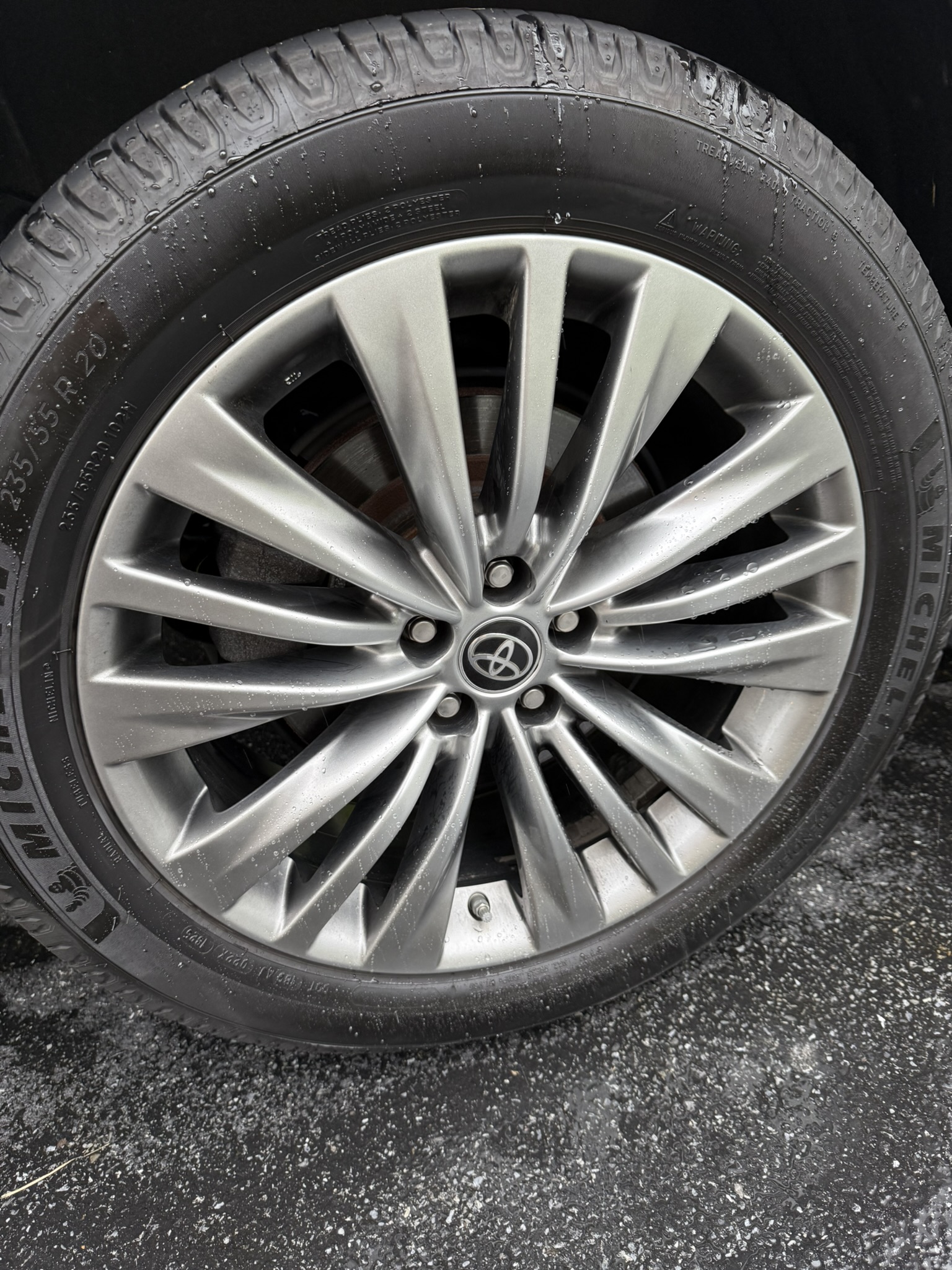 Used 2021 Toyota Highlander Platinum AWD/4WD image 22