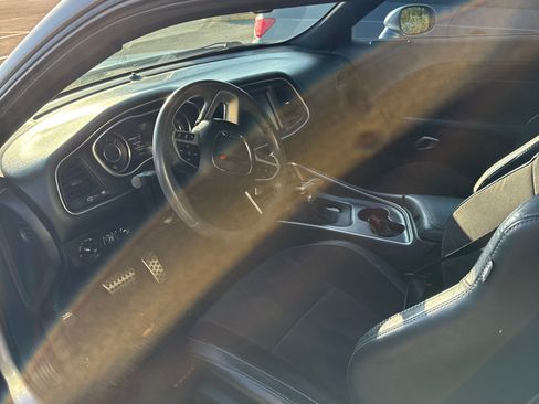 Used 2015 Dodge Challenger R/T Scat Pack w/ Leather Interior Group image 4