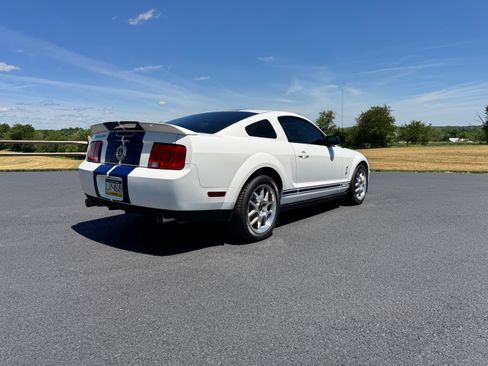 Used 2007 Ford Mustang Shelby GT500 RWD image 4