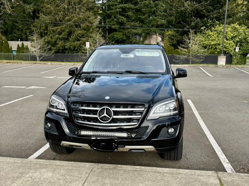 Used 2011 Mercedes-Benz ML 350 4MATIC image 2