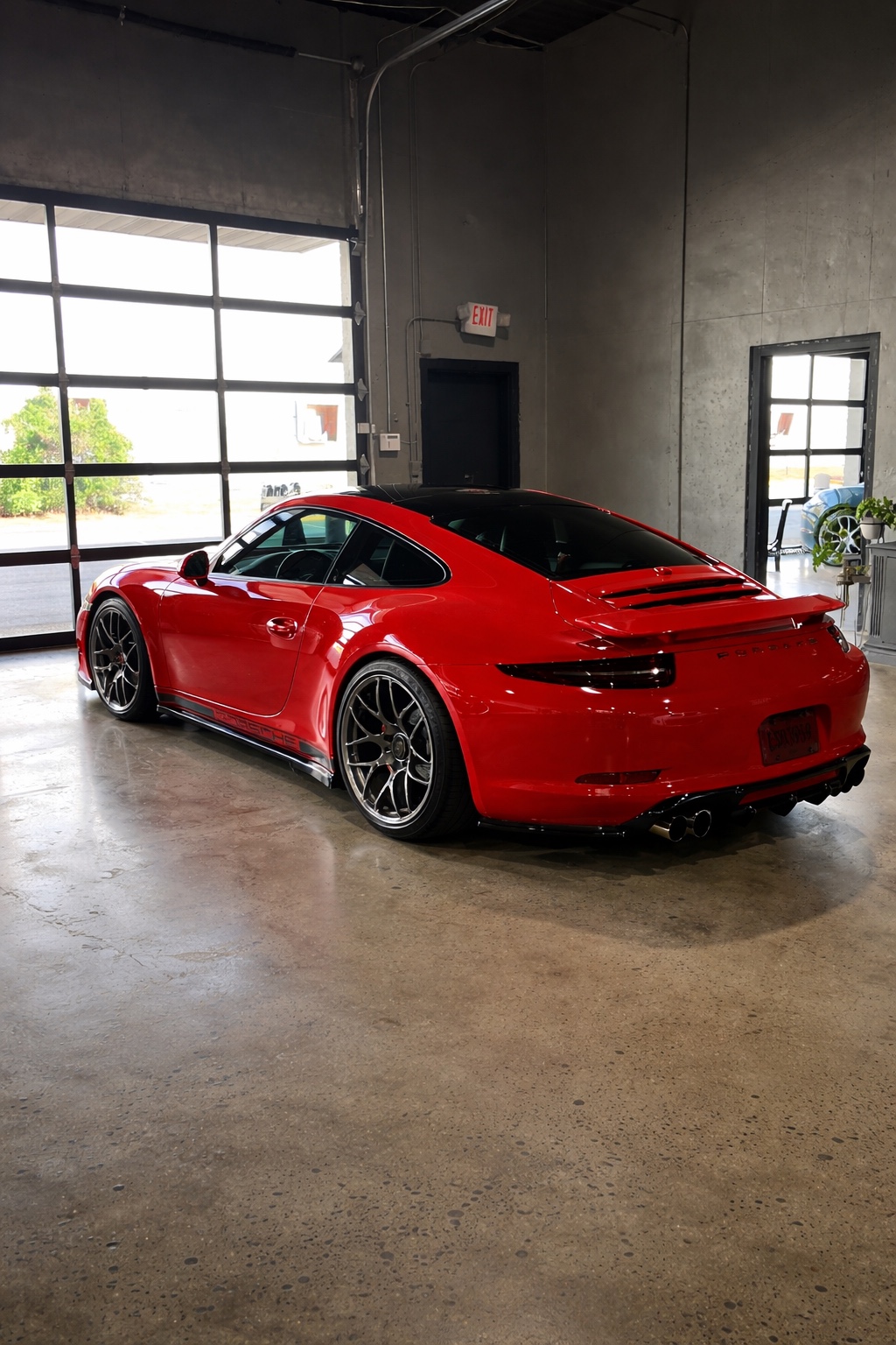 Used 2014 Porsche 911 Carrera S RWD image 1