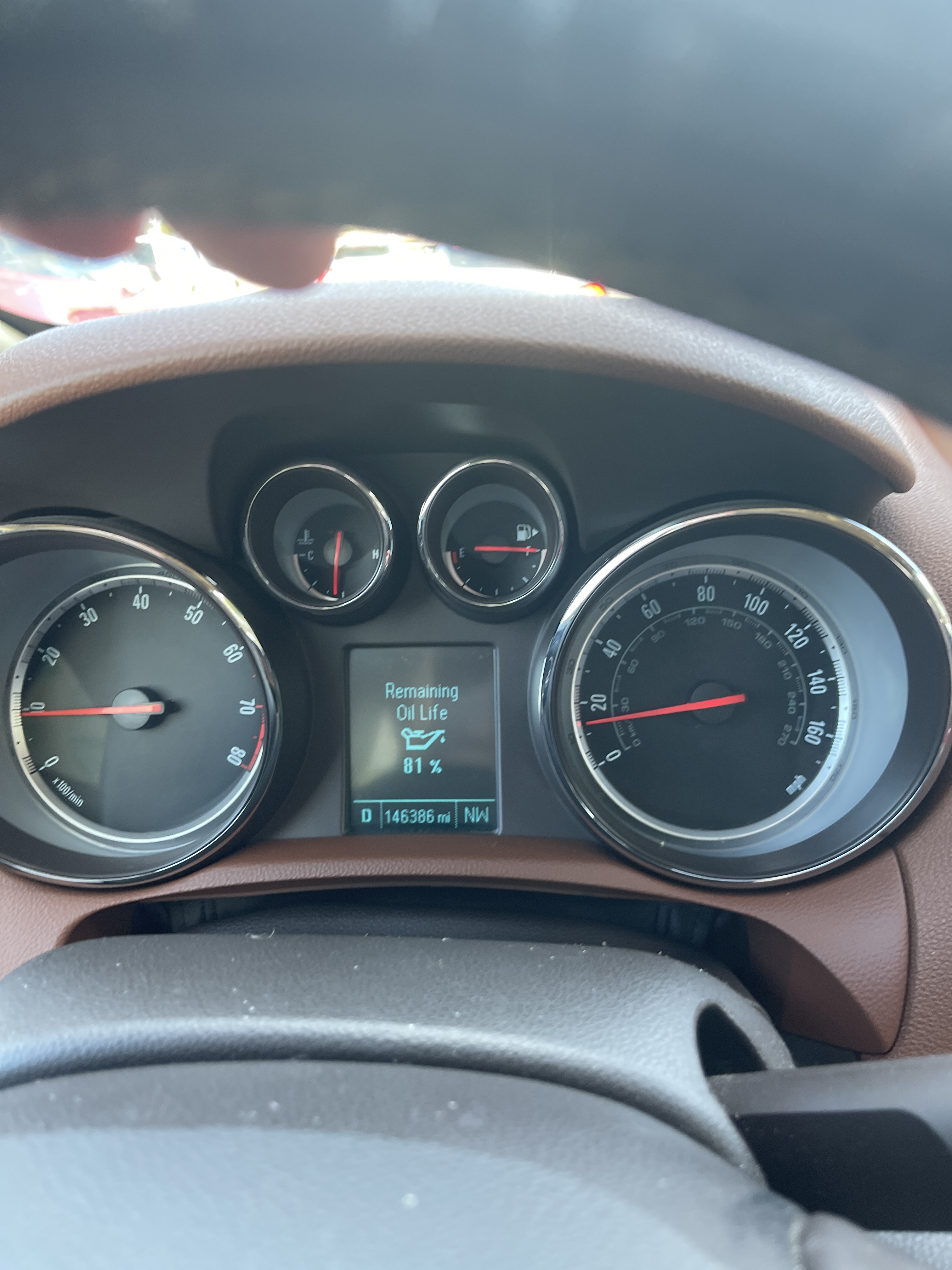 Used 2015 Buick Encore Premium FWD image 2