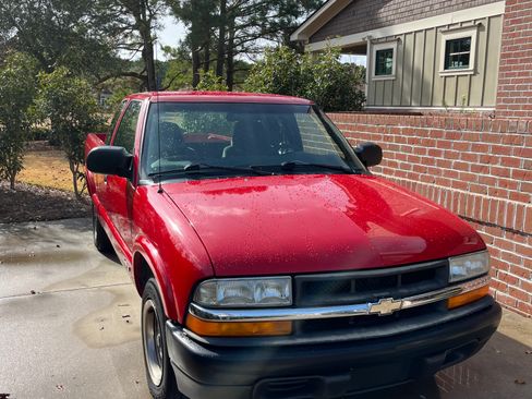 Used 2001 Chevrolet S10 Pickup 2WD Extended Cab image 26