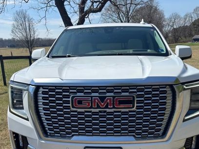 Used 2021 GMC Yukon XL Denali w/ Denali Premium Package