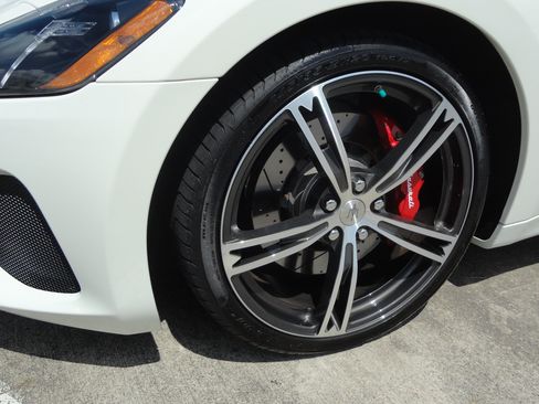 Used 2018 Maserati GranTurismo MC image 10