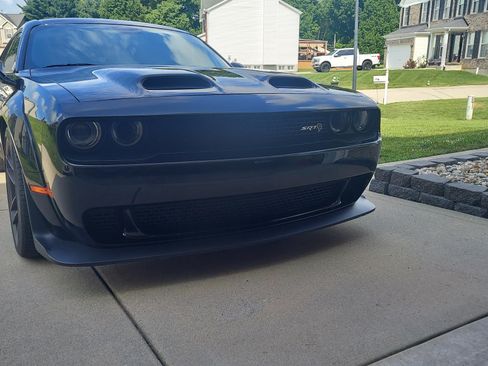 Used 2019 Dodge Challenger SRT Hellcat image 25