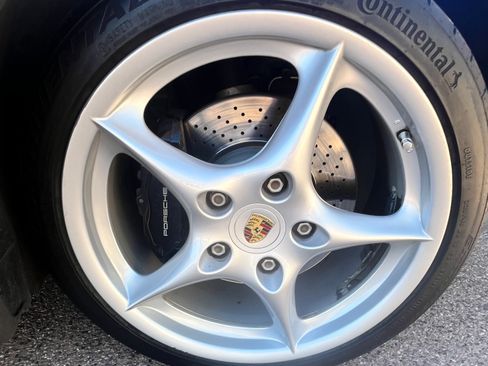 Used 2002 Porsche 911 Cabriolet 2D image 15