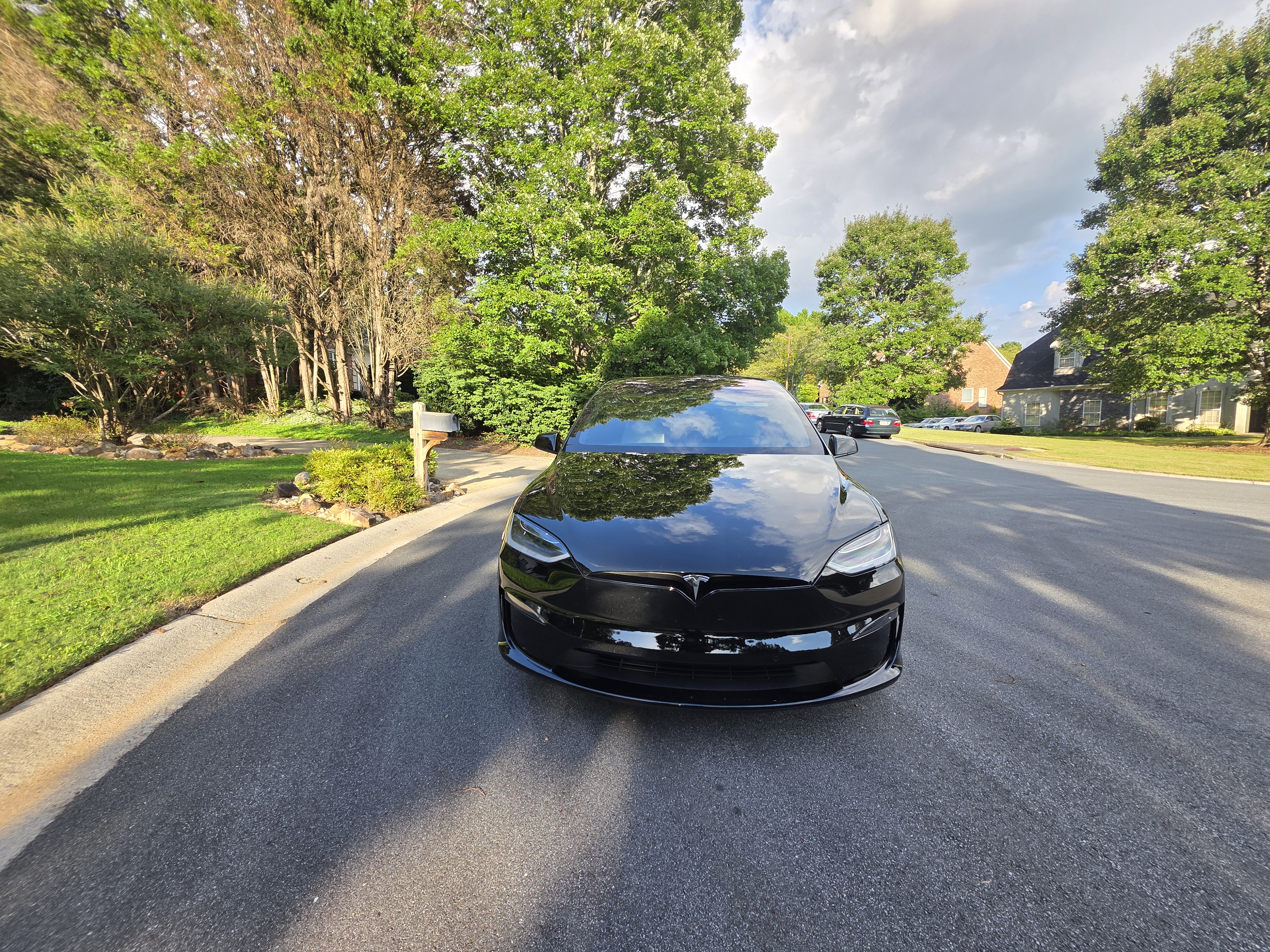 Used 2023 Tesla Model X AWD/4WD image 1