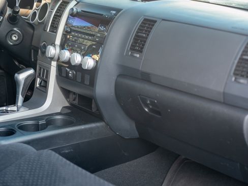Used 2012 Toyota Tundra SR5 image 10