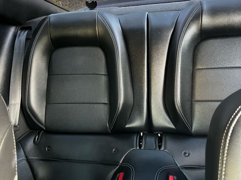 Used 2022 Ford Mustang GT Premium image 12