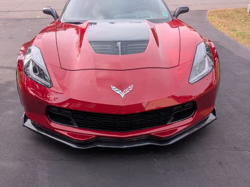 Used 2015 Chevrolet Corvette Z06 w/ 2LZ Preferred Equipment Group image 2