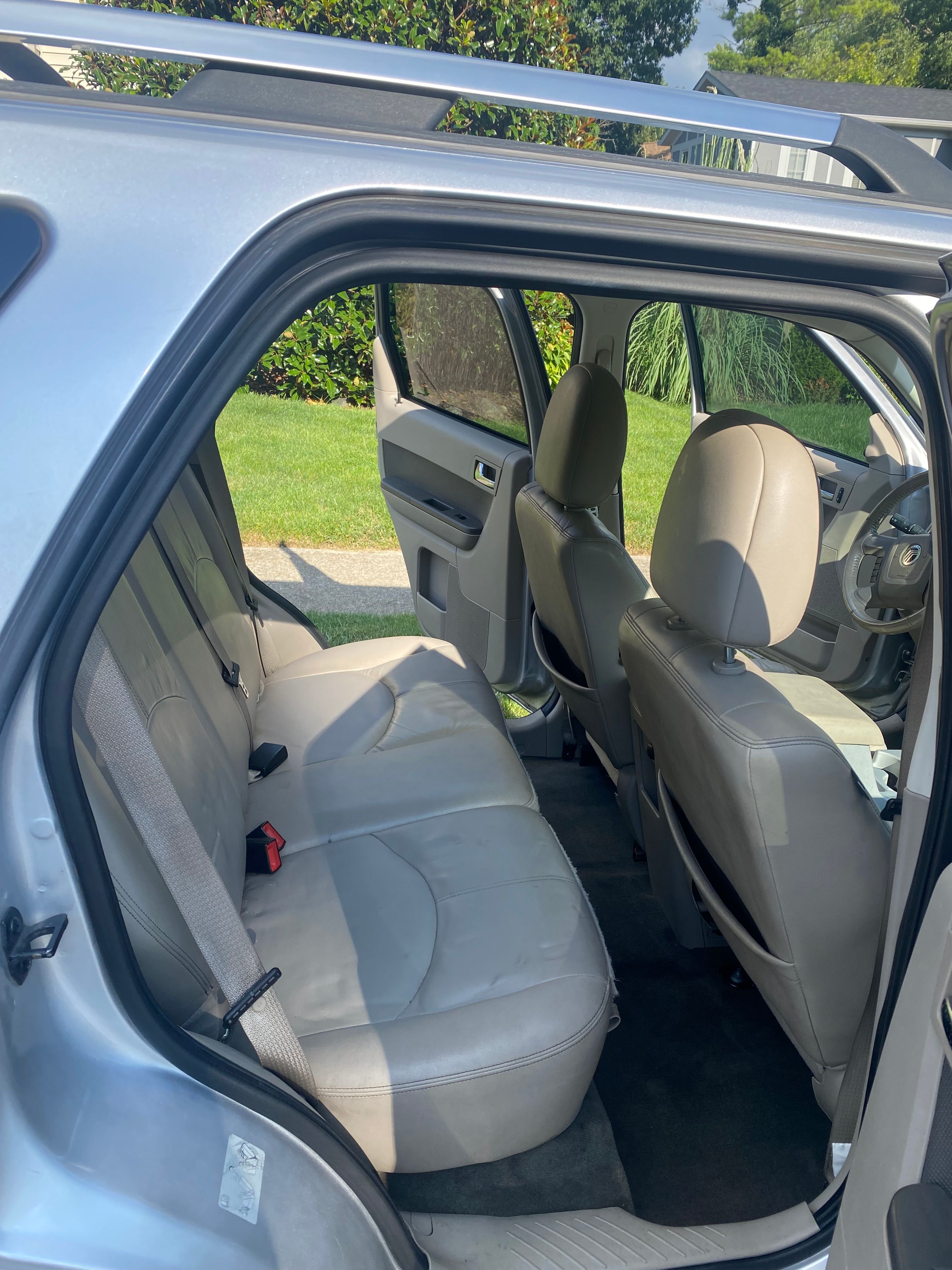 Used 2010 Mercury Mariner 2WD Hybrid image 6