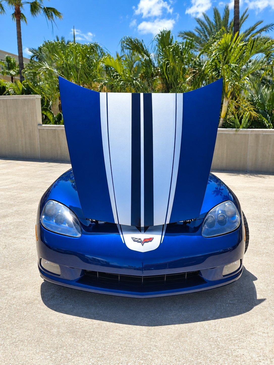 Used 2005 Chevrolet Corvette Coupe w/ Preferred Equipment Group RWD image 5
