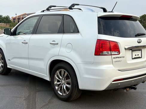 Used 2012 Kia Sorento SX w/ SX Premium Pkg AWD/4WD image 5