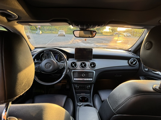 Used 2020 Mercedes-Benz GLA 250 4MATIC image 6