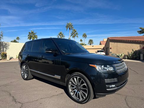 Used 2016 Land Rover Range Rover Autobiography image 8