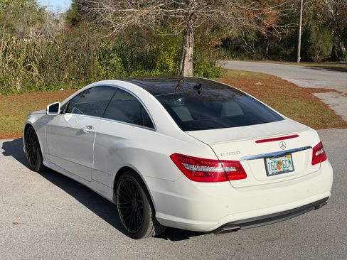 Used 2011 Mercedes-Benz E 550 Coupe image 9