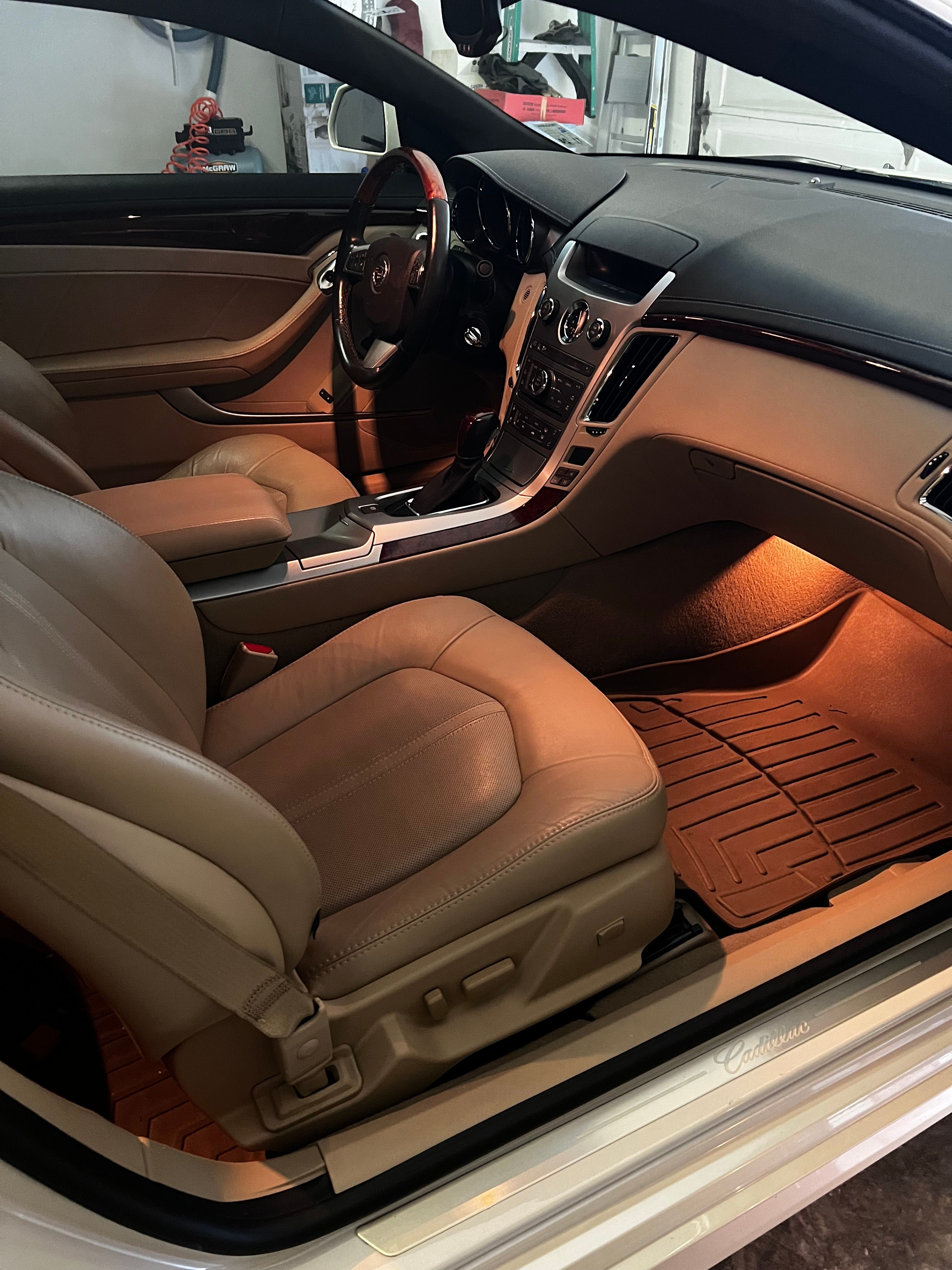Used 2012 Cadillac CTS Premium RWD image 13