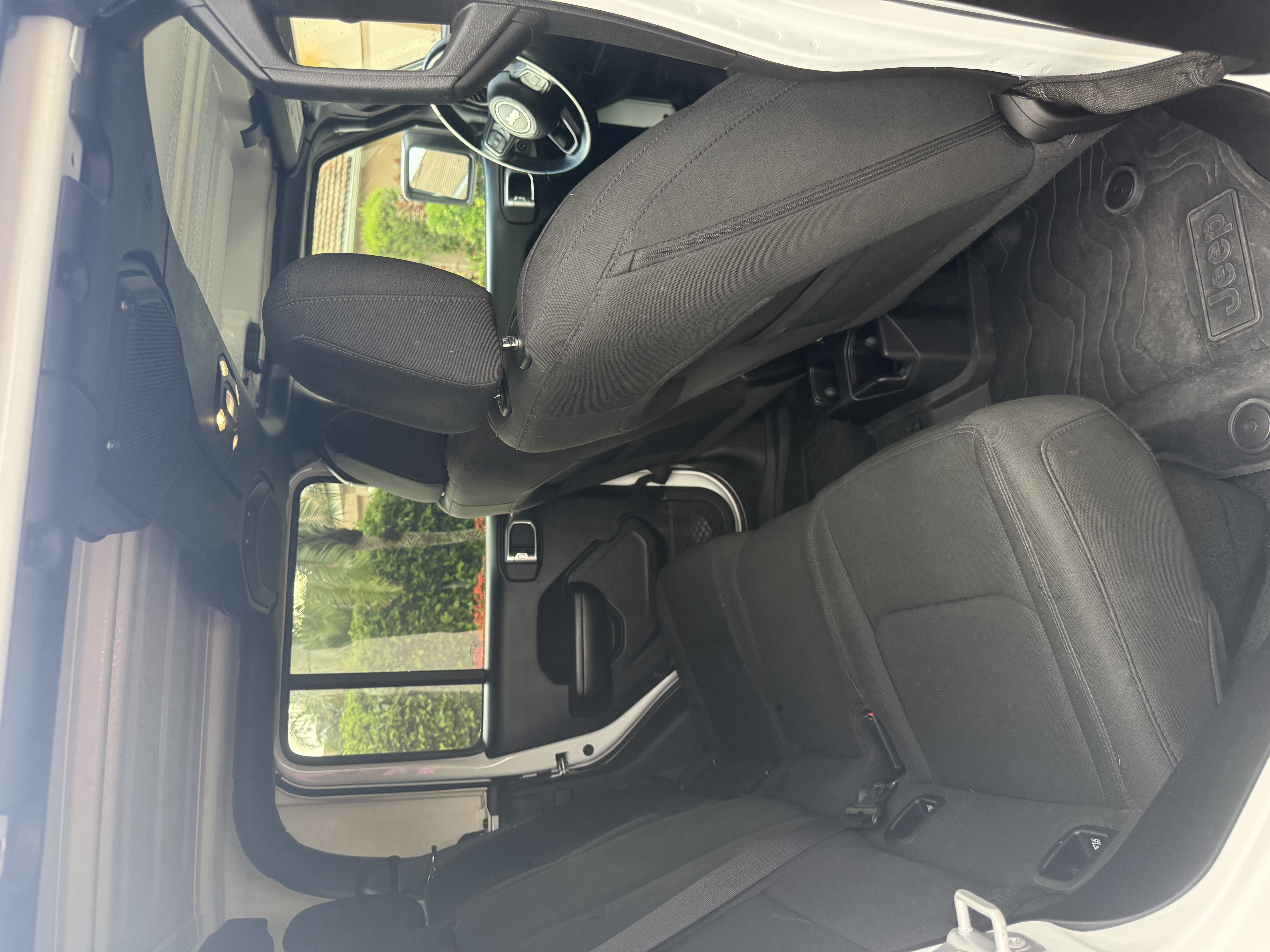 Used 2020 Jeep Gladiator Sport AWD/4WD image 19
