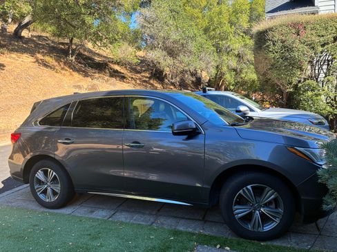 Used 2019 Acura MDX SH-AWD image 4