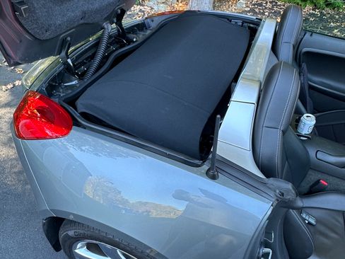 Used 2007 Pontiac Solstice GXP w/ Premium Package image 8