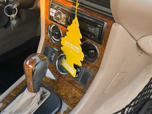 Used 2002 BMW Z3 2.5i image 9