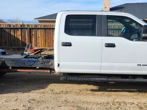 Used 2017 Ford F550 XL 179 W.B. 4D image 8