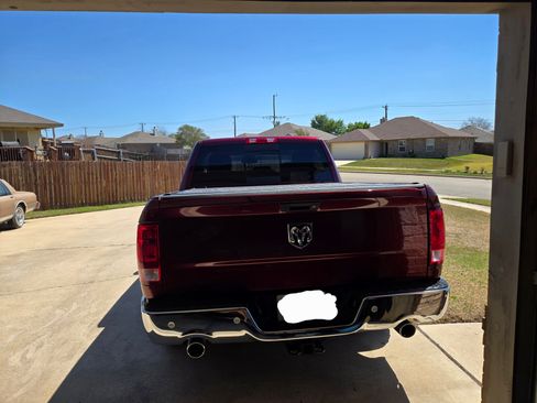 Used 2016 RAM 1500 Lone Star image 5