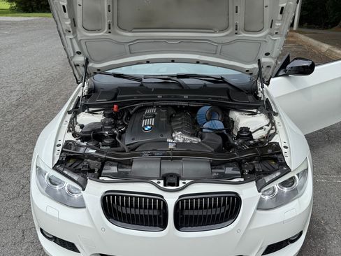 Used 2011 BMW 335is Convertible image 10