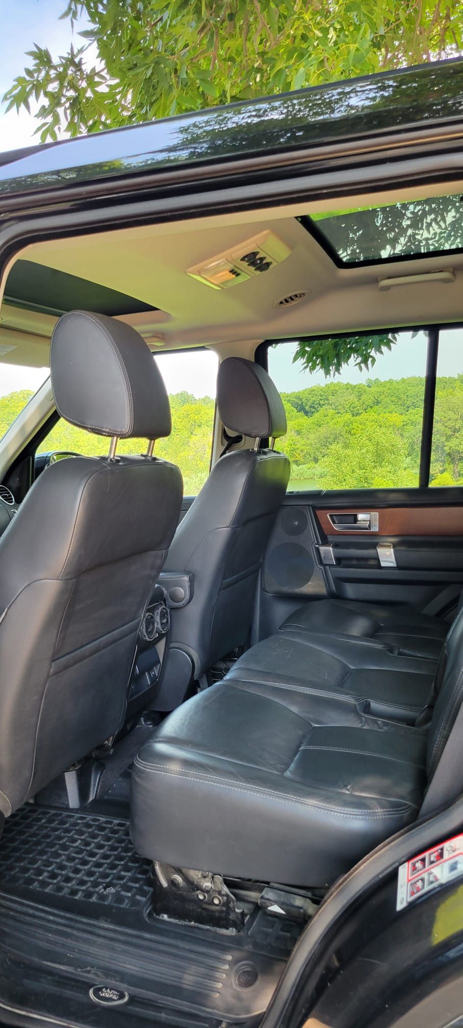 Used 2016 Land Rover LR4 HSE LUX AWD/4WD image 5