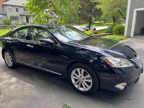 Used 2010 Lexus ES 350 FWD image 1