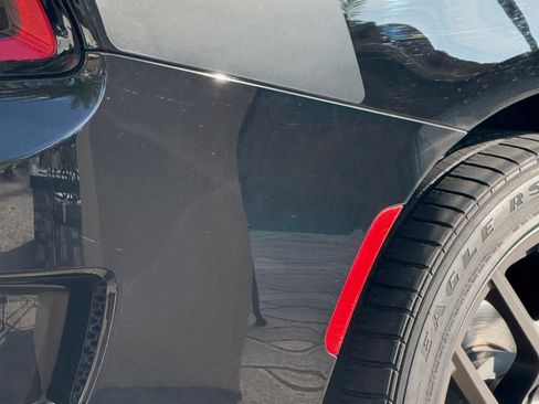 Used 2017 Dodge Charger R/T image 9