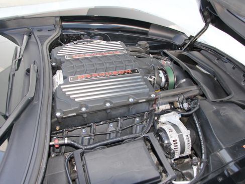 Used 2017 Chevrolet Corvette Z06 image 12