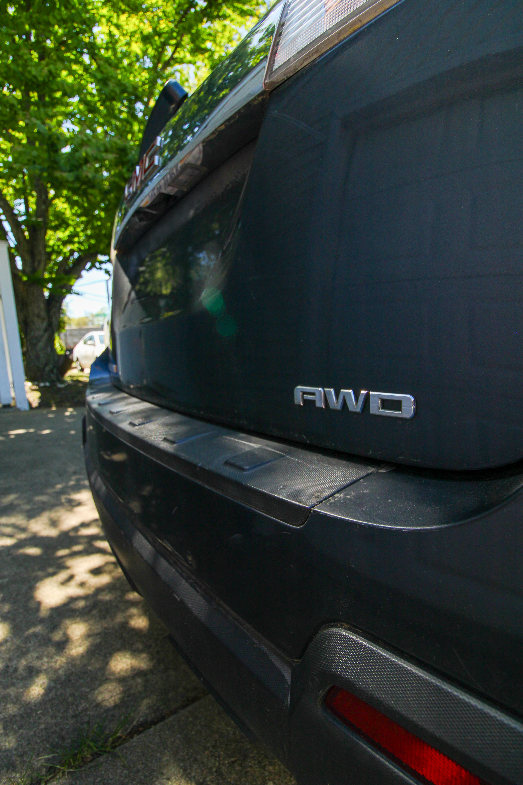 Used 2010 GMC Terrain SLE AWD/4WD image 14