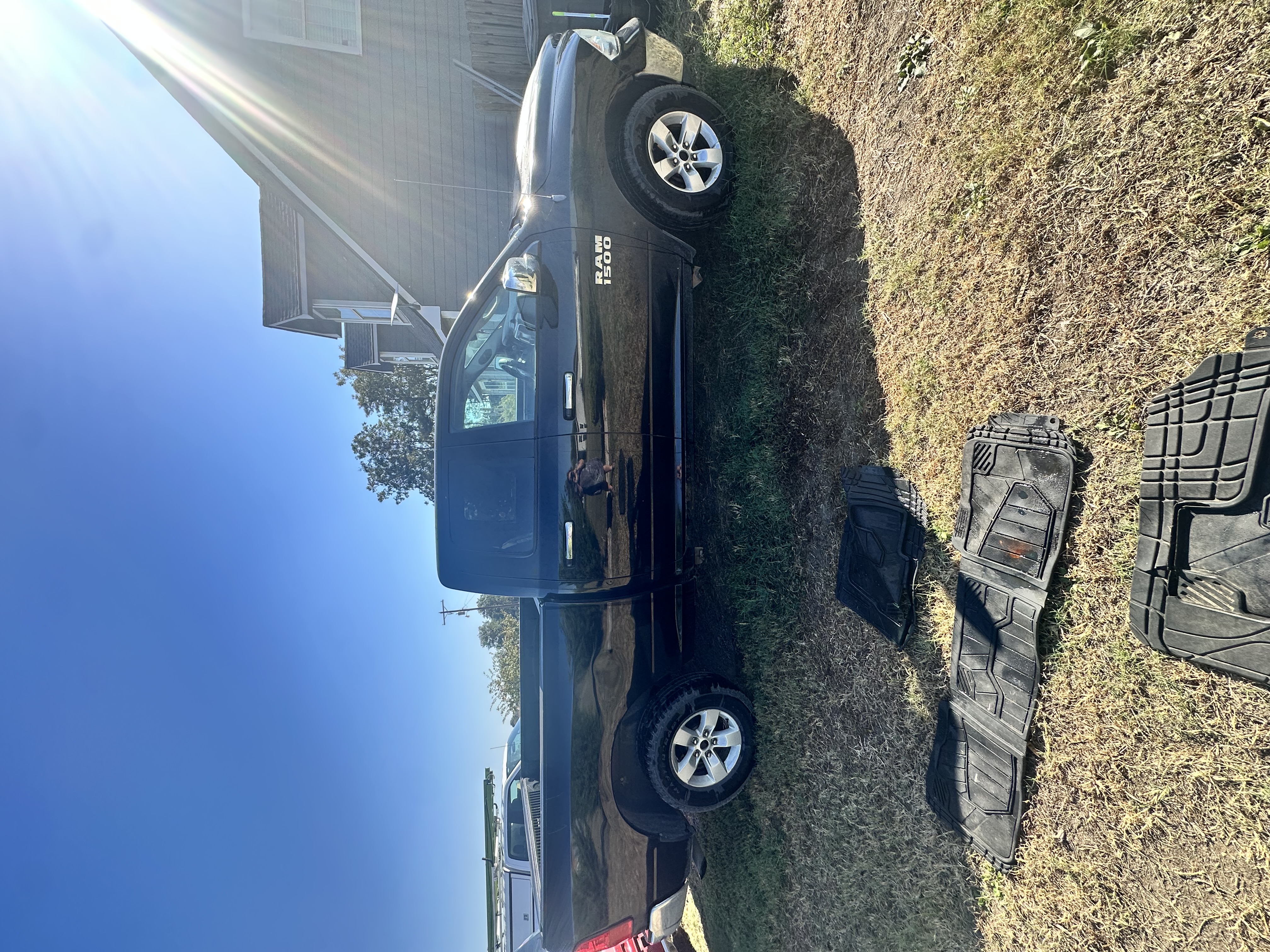 Used 2013 RAM 1500 Classic SLT w/ Premium Display Pkg RWD image 5