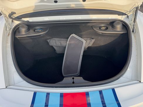 Used 2013 Porsche Boxster RWD image 8