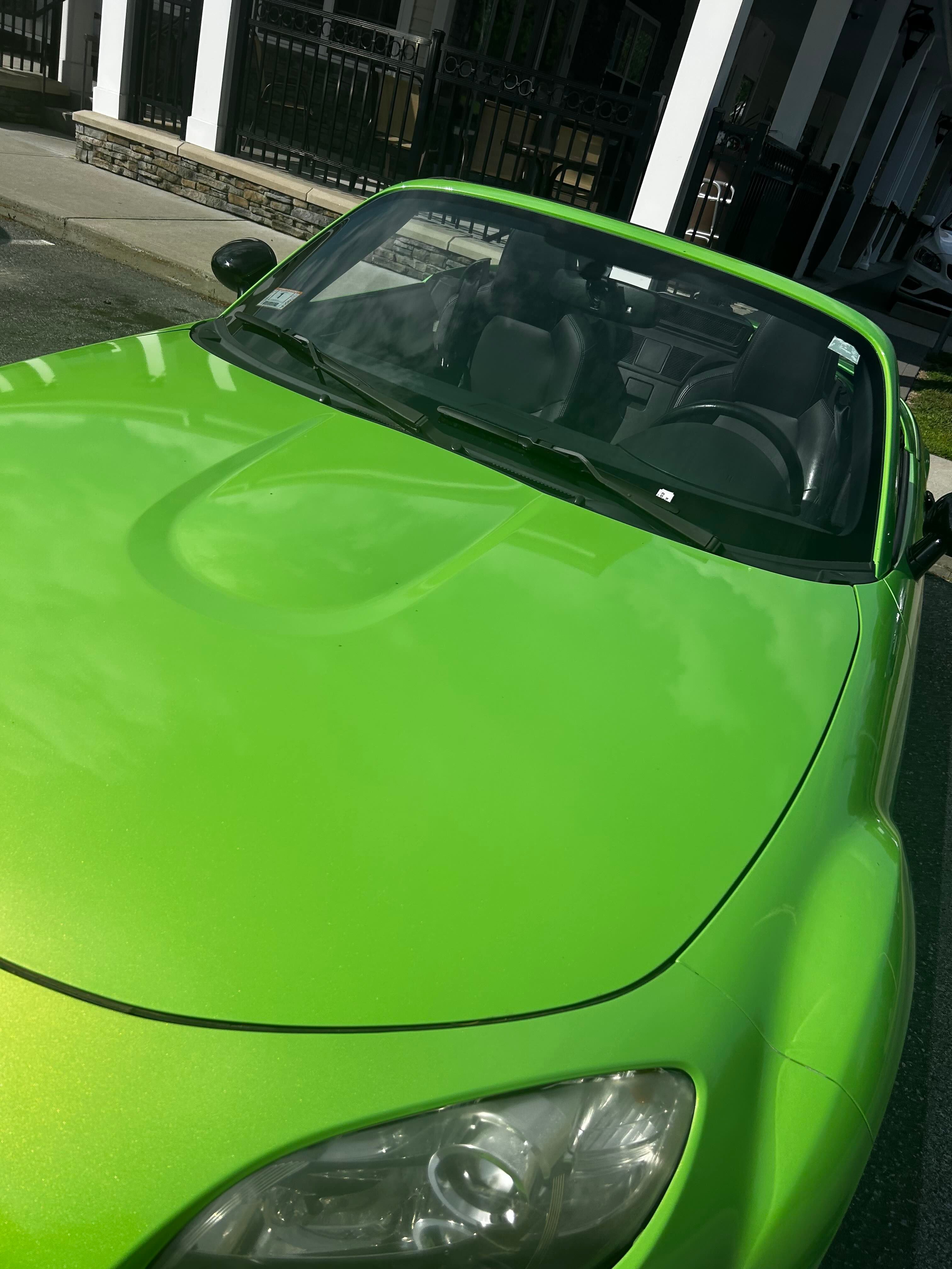Used 2010 MAZDA MX-5 Miata Grand Touring w/ Premium Pkg RWD image 5
