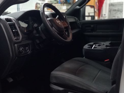 Used 2023 RAM 3500 Tradesman image 11