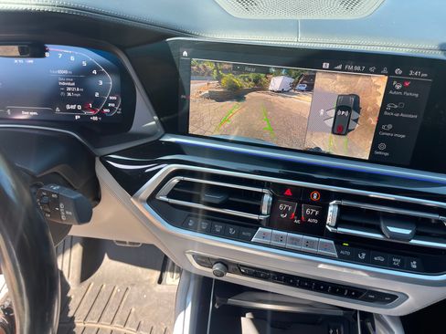Used 2022 BMW X5 M w/ Competition Package 2 AWD/4WD image 15
