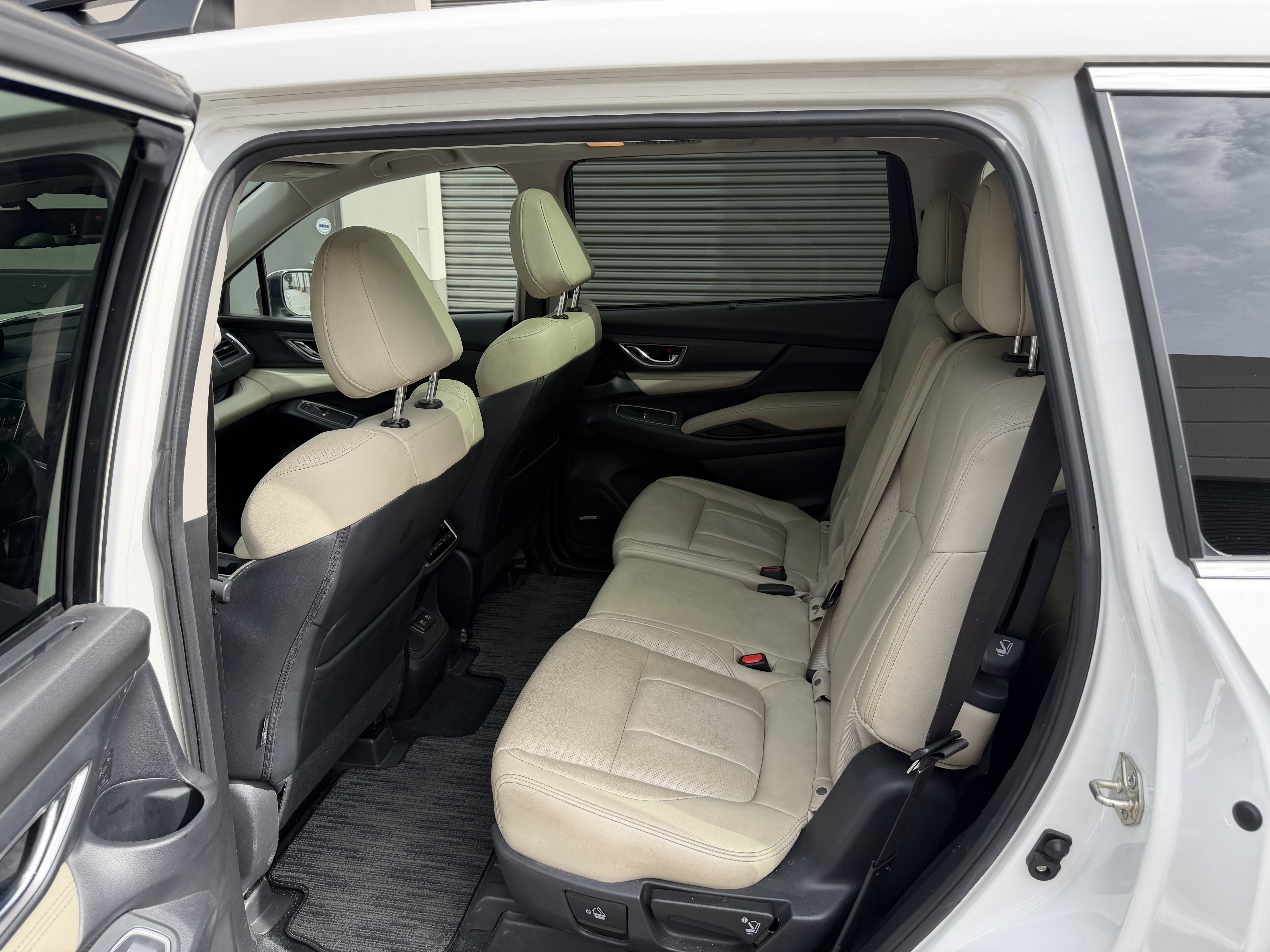 Used 2019 Subaru Ascent Limited AWD/4WD image 9